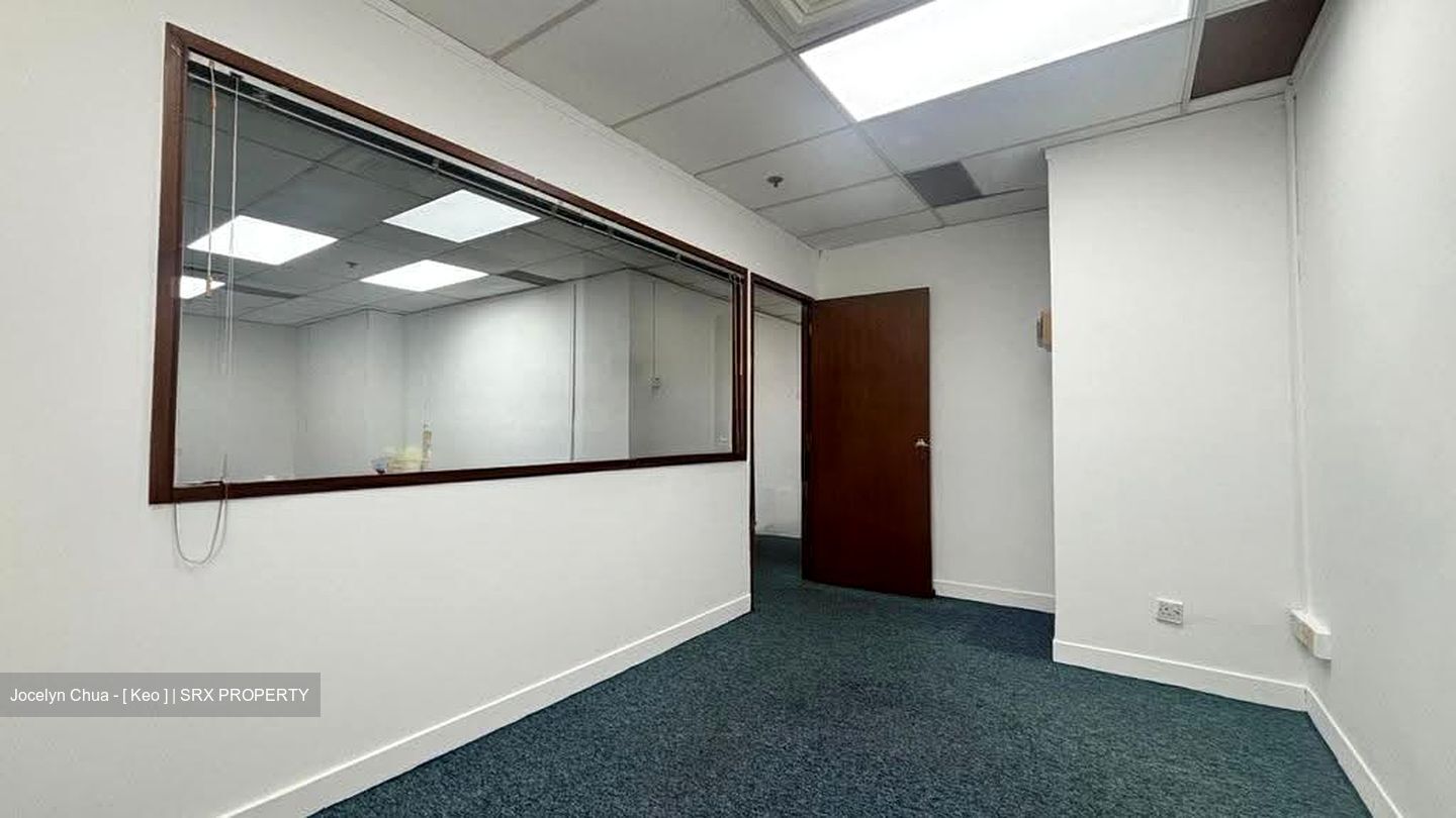 International Plaza (D2), Office #616950791